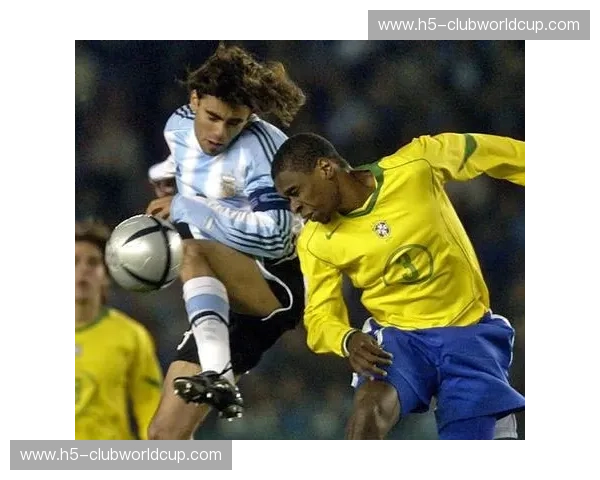 鲁能vs天津：巅峰对决，激情碰撞，直播锁定，精彩不容错过！